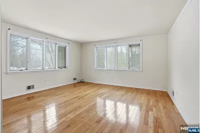 46 Hanover Avenue, Randolph Township, NJ 07869 - Photo 7