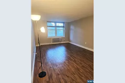 300 Main Street 310 #310, Little Falls Township, NJ 07424 - Photo 7