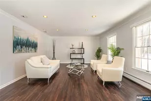 721 Somerset St, Franklin Lakes, NJ 07417 - Photo 3