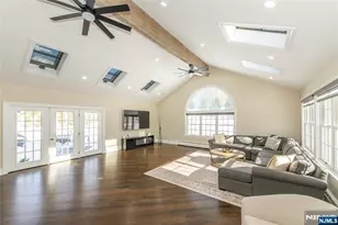 721 Somerset St, Franklin Lakes, NJ 07417 - Photo 9