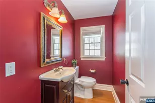 721 Somerset St, Franklin Lakes, NJ 07417 - Photo 13