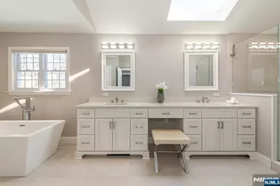 721 Somerset Street, Franklin Lakes, NJ 07417 - Photo 15