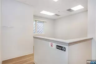 504 Hamburg Turnpike 101B, Wayne, NJ 07470 - Photo 15