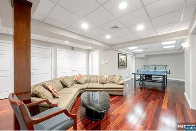 304 Blauvelt Court, Paramus, NJ 07652 - Photo 39