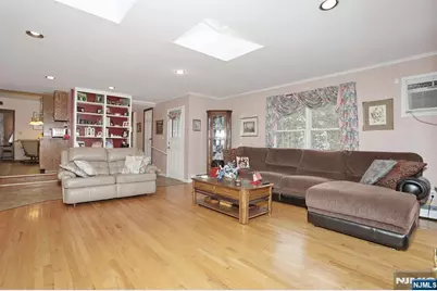 295 Rock Road, Glen Rock, NJ 07452 - Photo 15