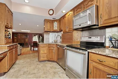 295 Rock Road, Glen Rock, NJ 07452 - Photo 5