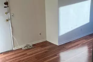 127 E Columbia Ave C-8, Palisades Park, NJ 07650 - Photo 5