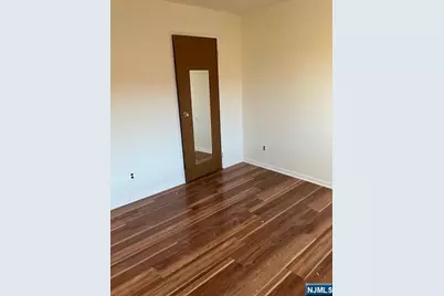 127 E Columbia Avenue C-8 #C-8, Palisades Park, NJ 07650 - Photo 13