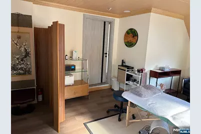 763 River Road 4 #4, Teaneck Township, NJ 07666 - Photo 7