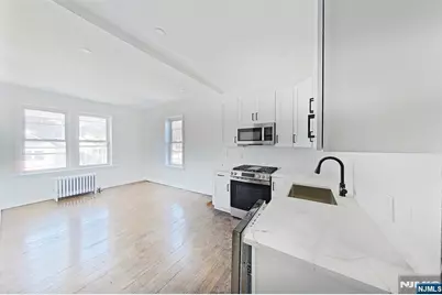 207 Valley Road 9 #9, Clifton, NJ 07013 - Photo 5