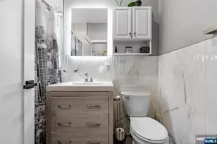 299 Columbia Ave, Jersey City, NJ 07307 - Photo 11