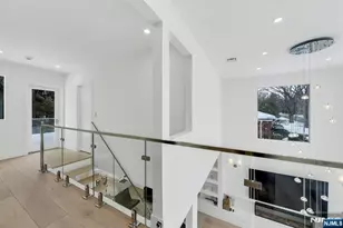 27 Knickerbocker Rd, Closter, NJ 07624 - Photo 11