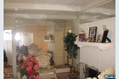 46-48 Clinton Place, Newark, NJ 07108 - Photo 5