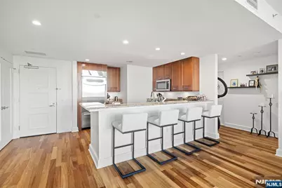 8100 River Road 716 #716, North Bergen, NJ 07047 - Photo 5