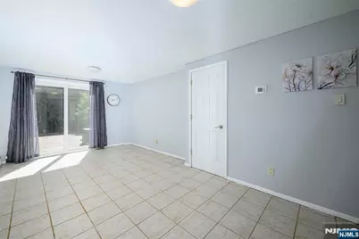 624 West Drive, Paramus, NJ 07652 - Photo 21