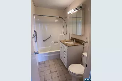 555 North Avenue 10C #10C, Fort Lee, NJ 07024 - Photo 15