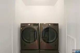 676 Ridgewood Rd, Oradell, NJ 07649 - Photo 35