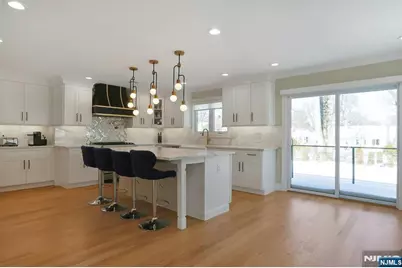 676 Ridgewood Road, Oradell, NJ 07649 - Photo 15