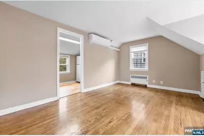 182 Woodland Avenue 2 #2, Verona, NJ 07044 - Photo 3