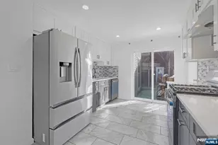 30 Warman St, Montclair, NJ 07042 - Photo 15