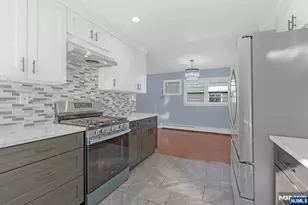 30 Warman St, Montclair, NJ 07042 - Photo 13