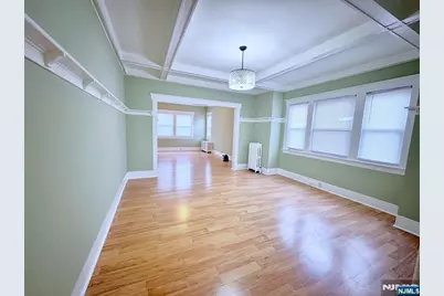 401 E 39th Street 1 #1, Paterson, NJ 07504 - Photo 1