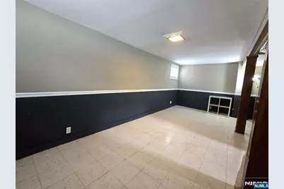48 Freeman Place, Nutley, NJ 07110 - Photo 17
