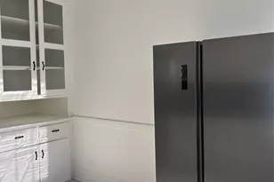 244 Lawton Ave 11, Cliffside Park, NJ 07010 - Photo 3