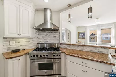 203 Cambridge Avenue, Englewood, NJ 07631 - Photo 7