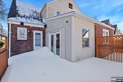 203 Cambridge Avenue, Englewood, NJ 07631 - Photo 45