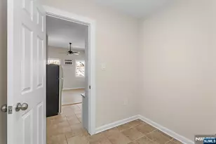 129 Main Street 3, Bloomingdale, NJ 07403 - Photo 13