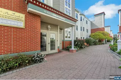 155 The Promenade, Edgewater, NJ 07020 - Photo 3