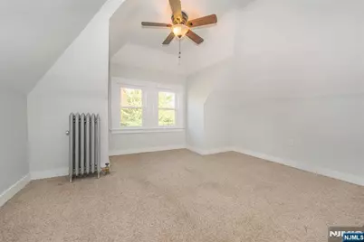 51 Cedar Avenue, Montclair, NJ 07042 - Photo 17