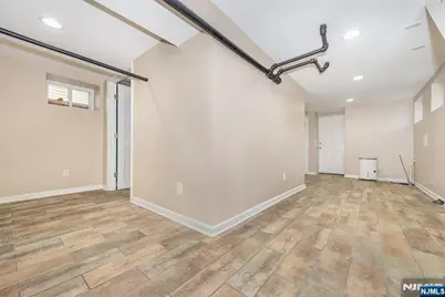 51 Cedar Avenue, Montclair, NJ 07042 - Photo 19