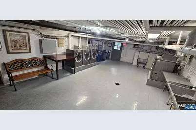 1700 Kennedy Boulevard 31 #31, Union City, NJ 07087 - Photo 13