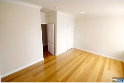 1700 Kennedy Boulevard 31 #31, Union City, NJ 07087 - Photo 5