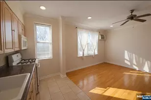 1700 Kennedy Blvd 31, Union City, NJ 07087 - Photo 1