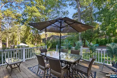 44 Rumson Road, Livingston, NJ 07039 - Photo 27