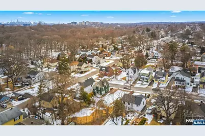 113 Fairmount Avenue, Maywood, NJ 07607 - Photo 33