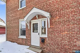 720 Grove Ave, Cliffside Park, NJ 07010 - Photo 5