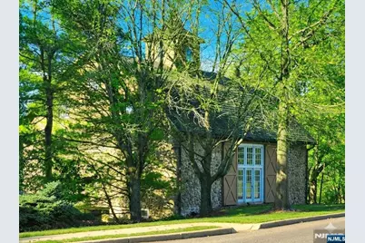 1148 Garrison Court, Mahwah, NJ 07430 - Photo 13