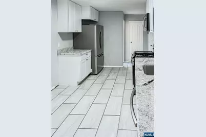 59-61 Brighton 5 #5, Belleville, NJ 07109 - Photo 3