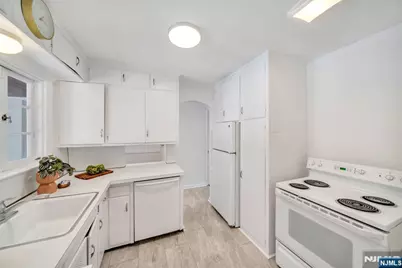 457 Rock Road, Glen Rock, NJ 07452 - Photo 19