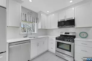 14 Passaic Ave, Hasbrouck Heights, NJ 07604 - Photo 5