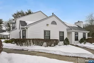 79 Konight Ct 79, Mahwah, NJ 07430 - Photo 23