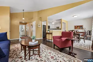 79 Konight Ct 79, Mahwah, NJ 07430 - Photo 5