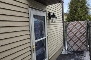 135 Linden Ave, Elmwood Park, NJ 07407 - Photo 11