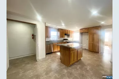 169 Magnolia Avenue 2+3 #2+3, Kearny, NJ 07032 - Photo 13