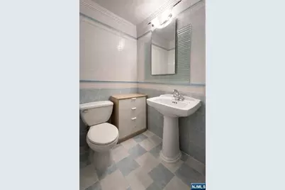 200 Old Palisade Road 18D #18D, Fort Lee, NJ 07024 - Photo 11