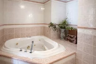 200 Old Palisade Road 18D, Fort Lee, NJ 07024 - Photo 9